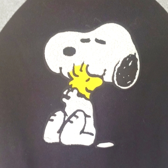 Peanuts women's fleece long sleeve top size S - Picture 2 of 11